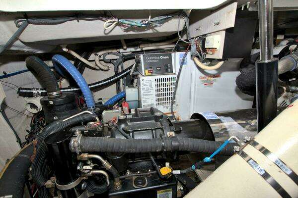 Sea Ray 450 Sundancer Yacht For Sale