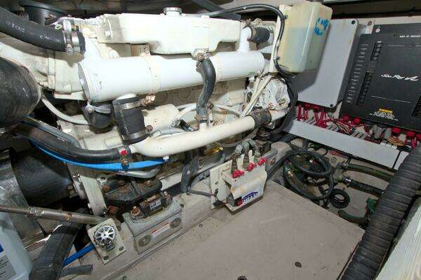 Sea Ray 450 Sundancer Yacht For Sale