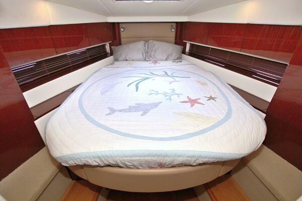 Sun Daze 45ft Sea Ray Yacht For Sale