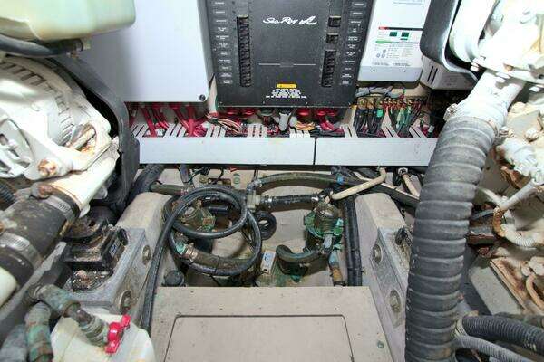 Sea Ray 450 Sundancer Yacht For Sale