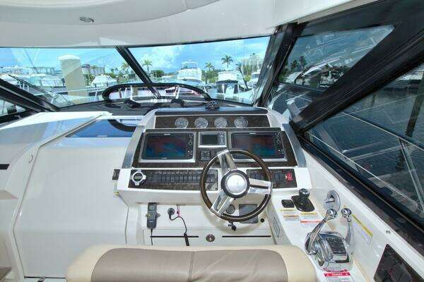 Sea Ray 450 Sundancer Yacht For Sale