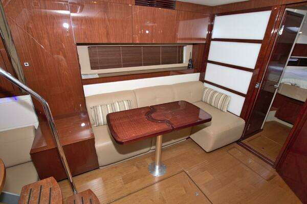 Sea Ray 450 Sundancer Yacht For Sale