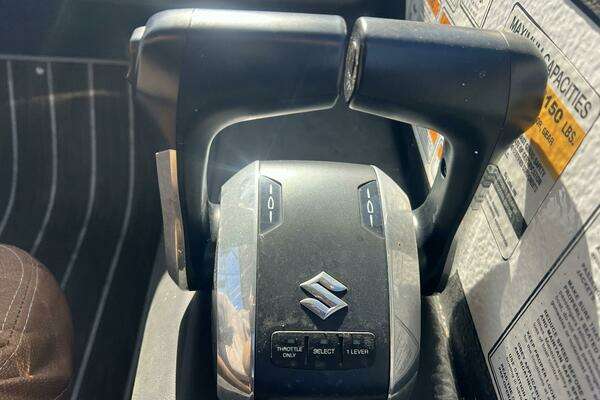 Premier 330 Escalante Yacht For Sale