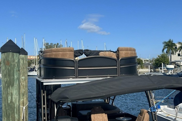 34ft Premier Yacht For Sale