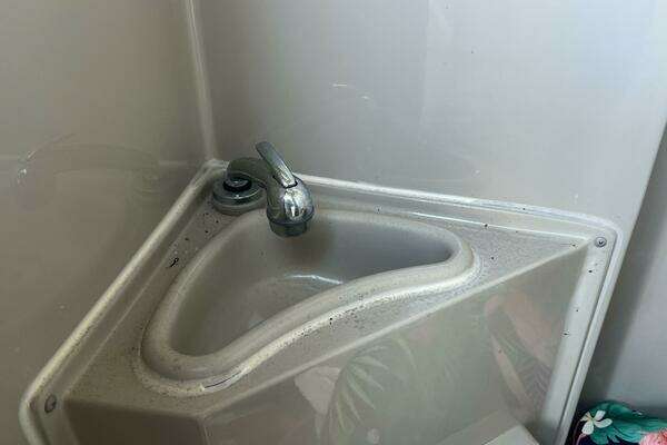 Premier 330 Escalante Yacht For Sale