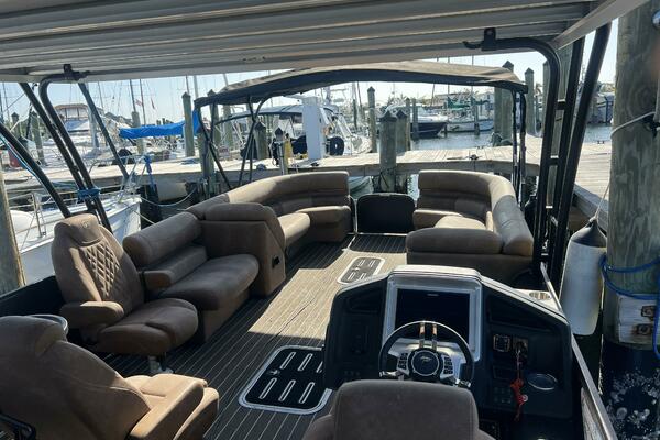 35ft Premier Yacht For Sale