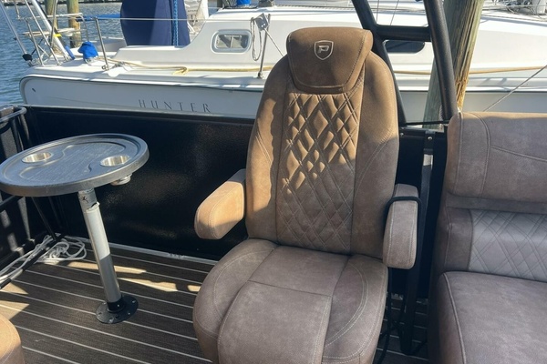34ft Premier Yacht For Sale