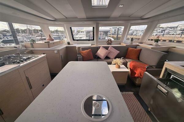 39ft Fountaine Pajot Yacht For Sale