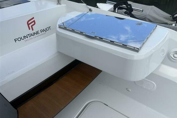 39ft Fountaine Pajot Yacht For Sale