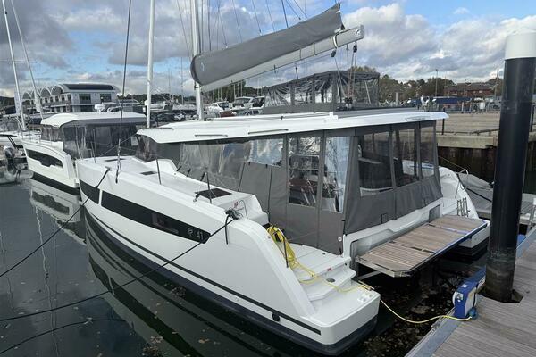 39ft Fountaine Pajot Yacht For Sale