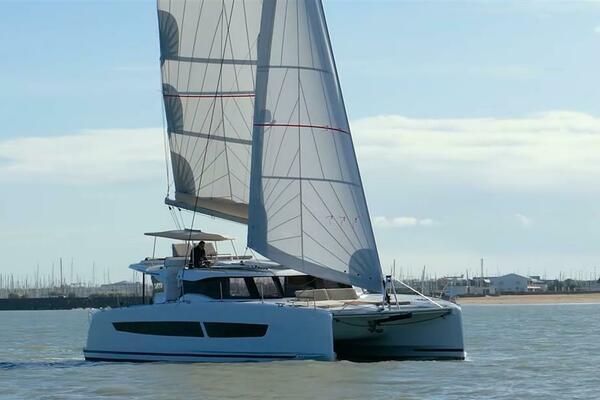 39ft Fountaine Pajot Yacht For Sale