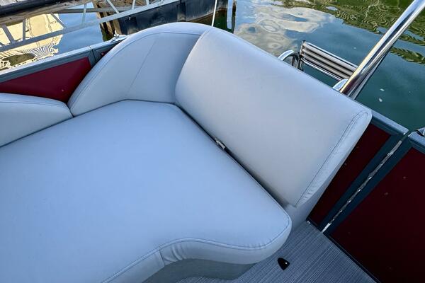 22ft Veranda Yacht For Sale