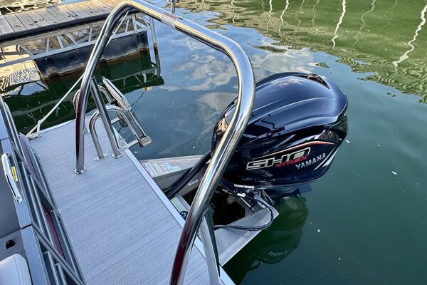 22ft Veranda Yacht For Sale