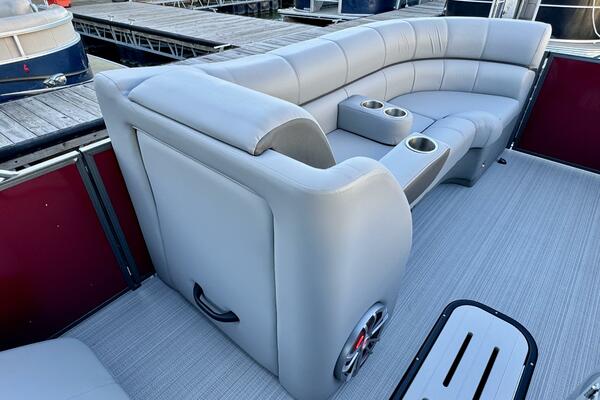 22ft Veranda Yacht For Sale