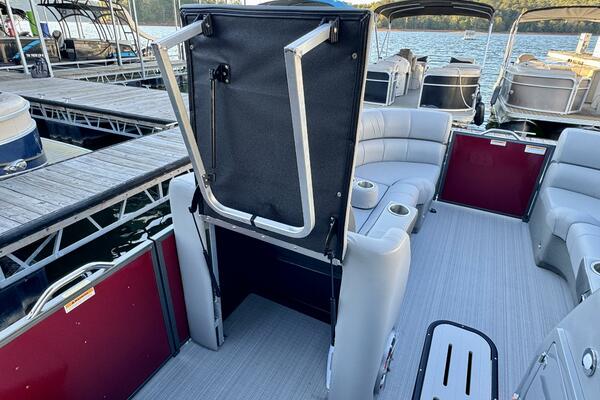 22ft Veranda Yacht For Sale
