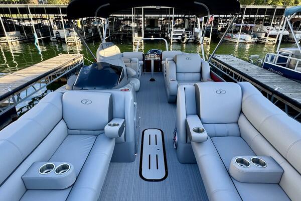 22ft Veranda Yacht For Sale