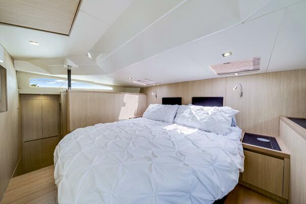 ALTAIR 44ft Aquila Yacht For Sale