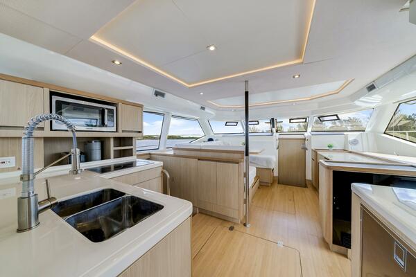 ALTAIR 44ft Aquila Yacht For Sale