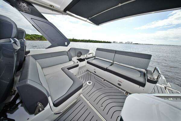 Galeon  Yacht For Sale