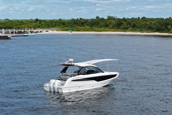 32ft Galeon Yacht For Sale