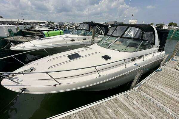 31-ft-Sea Ray-2001-310 Sundancer- St, Clair Shores Michigan United States  yacht for sale