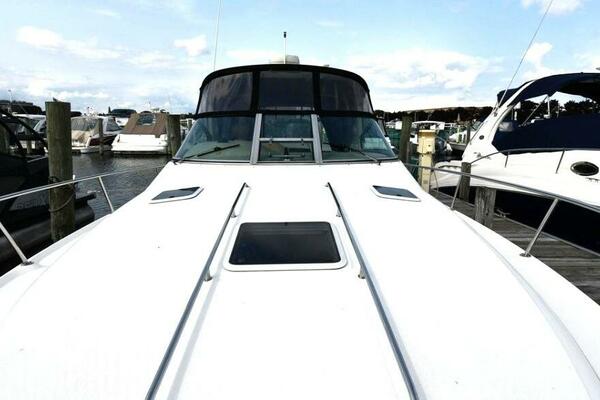31ft Sea Ray Yacht For Sale