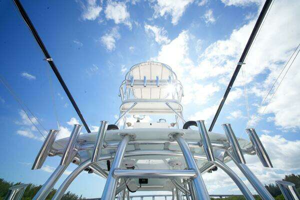 TideLine Boats 365 OFFSHORE Yacht For Sale