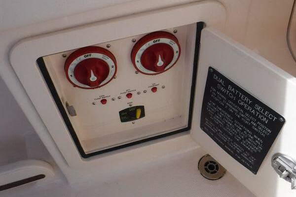 27ft Grady White Yacht For Sale