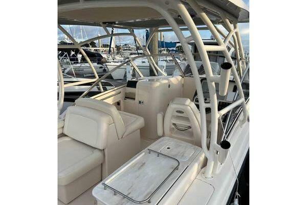 27ft Grady White Yacht For Sale