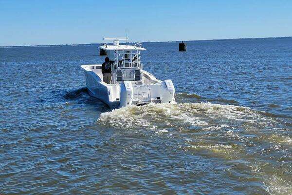 Photo of the 2026 TideLine Boats 365 OFFSHORE