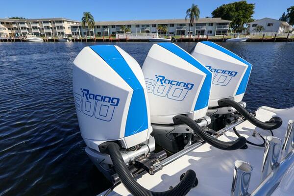 36ft Front Runner Yacht For Sale