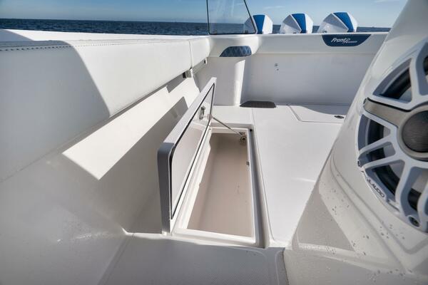 36ft Front Runner Yacht For Sale
