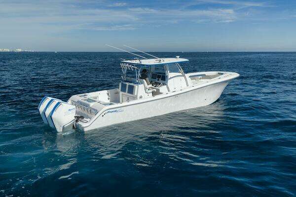 Front Runner 36CC Yacht For Sale