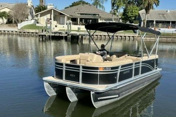 23ft Harris Yacht For Sale