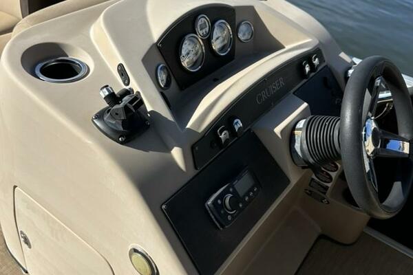 23ft Harris Yacht For Sale