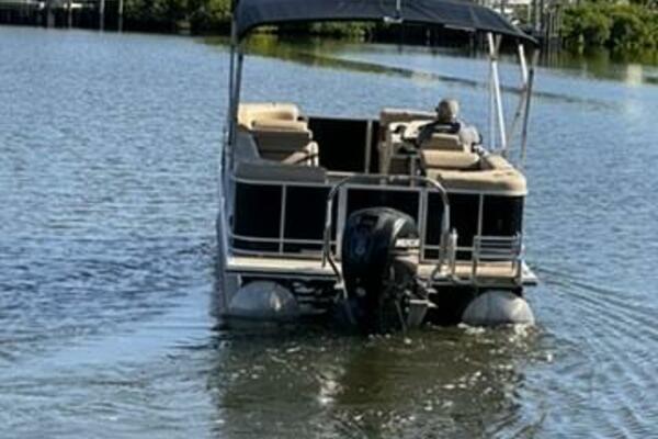 23ft Harris Yacht For Sale