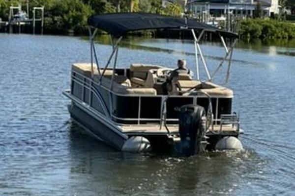 23ft Harris Yacht For Sale