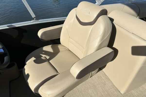 23ft Harris Yacht For Sale