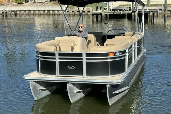 23ft Harris Yacht For Sale