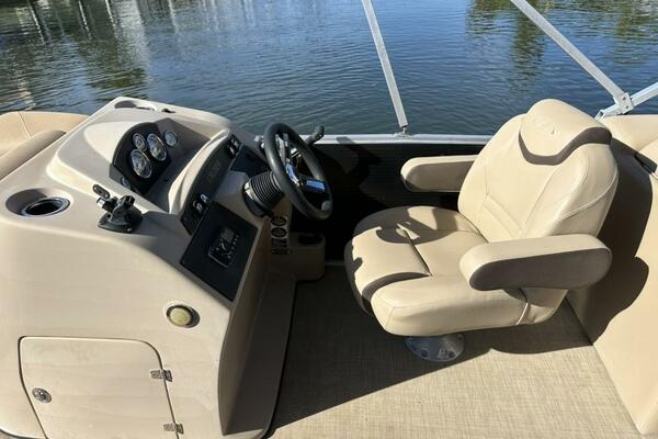 23ft Harris Yacht For Sale