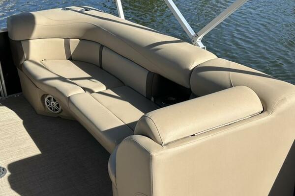 23ft Harris Yacht For Sale