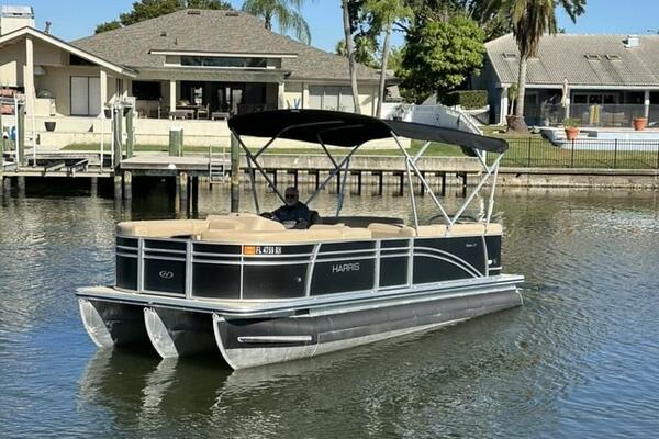 23ft Harris Yacht For Sale