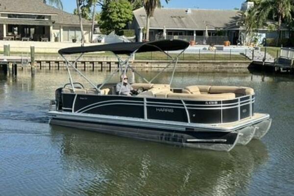23ft Harris Yacht For Sale