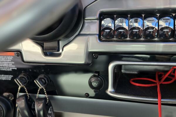 33ft Formula Yacht For Sale