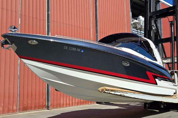 33ft Formula Yacht For Sale