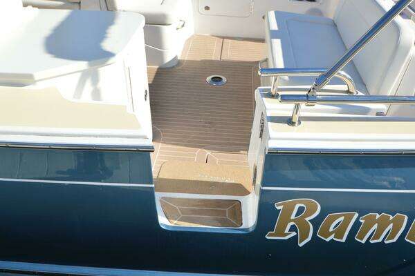 MJM 35z Yacht For Sale