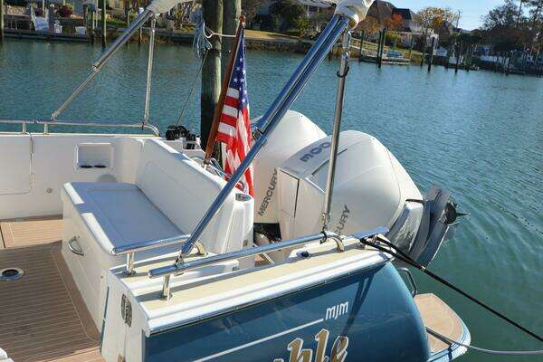 MJM 35z Yacht For Sale