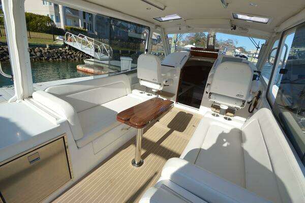 MJM 35z Yacht For Sale