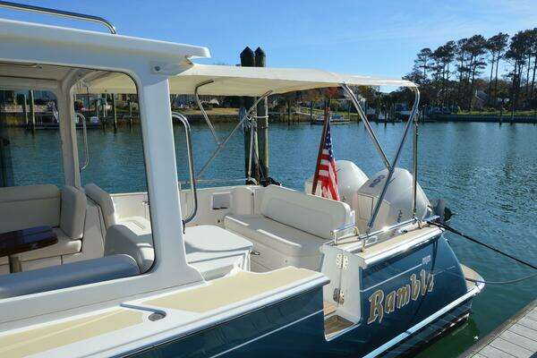 MJM 35z Yacht For Sale