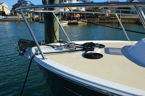MJM 35z Yacht For Sale